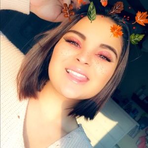 Meet your Posher, Hannah